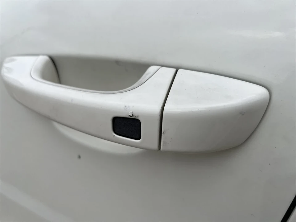 2011 Porsche 958 Cayenne - Image 16 of 21