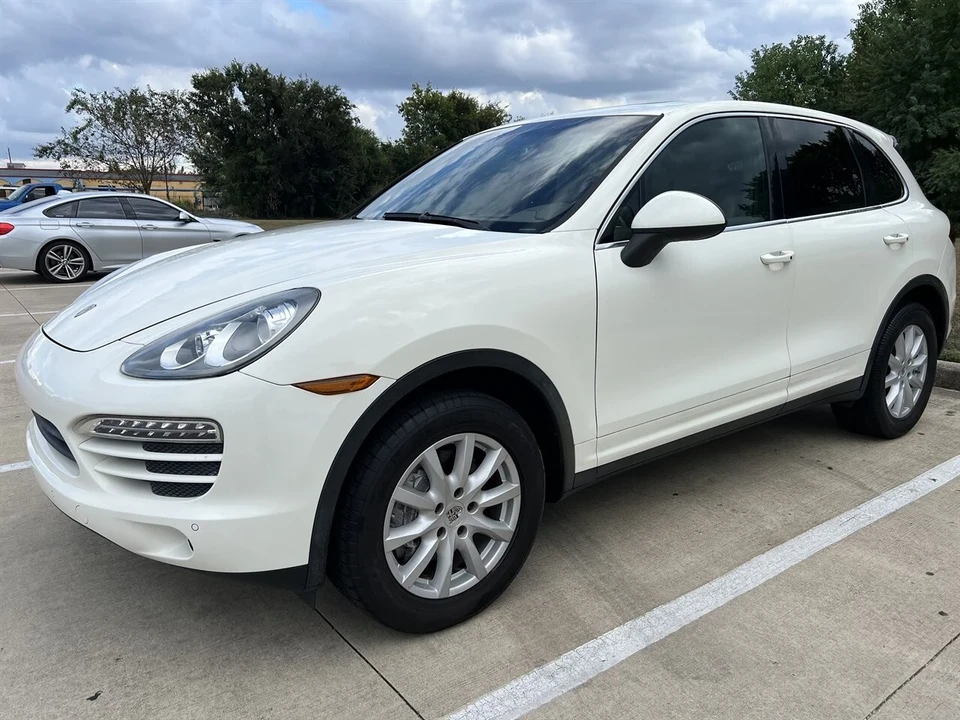 2011 Porsche 958 Cayenne - Image 14 of 21