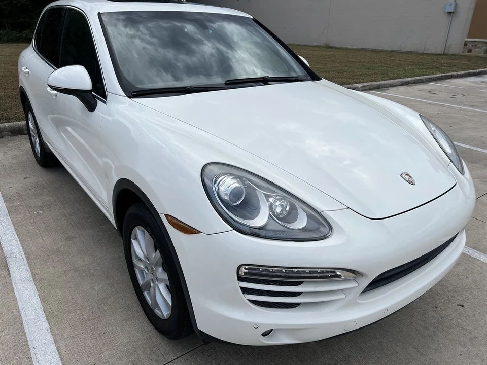 2011 Porsche 958 Cayenne - Image 10 of 21