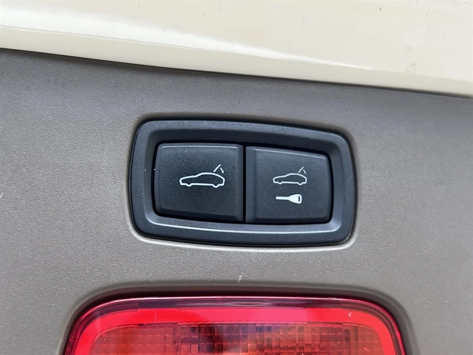2011 Porsche 958 Cayenne - Image 18 of 21