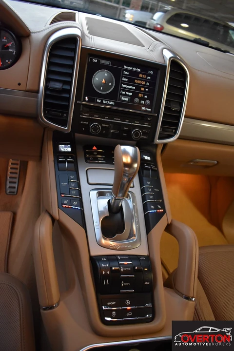 2011 Porsche 958 Cayenne Turbo - Image 9 of 13