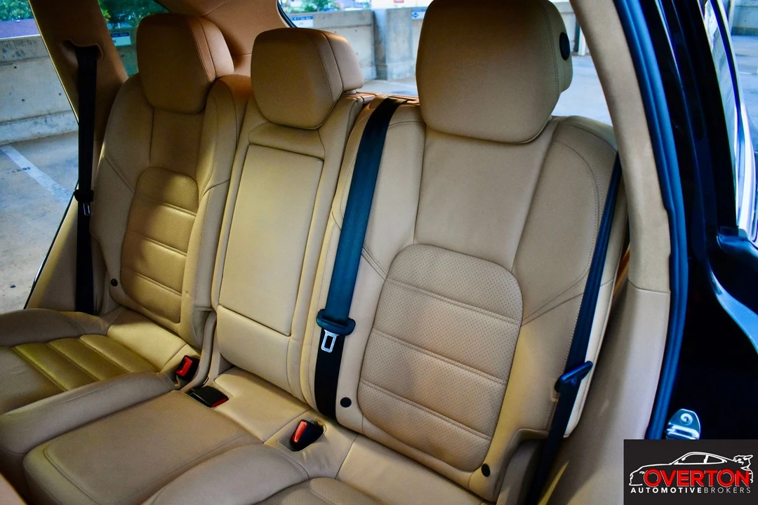 2011 Porsche 958 Cayenne Turbo - Image 11 of 13