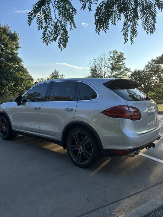 2011 Porsche 958 Cayenne Turbo - Image 9 of 22