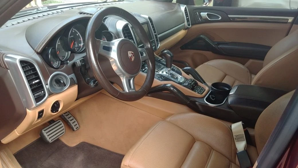 2011 Porsche 958 Cayenne Turbo - Image 2 of 10