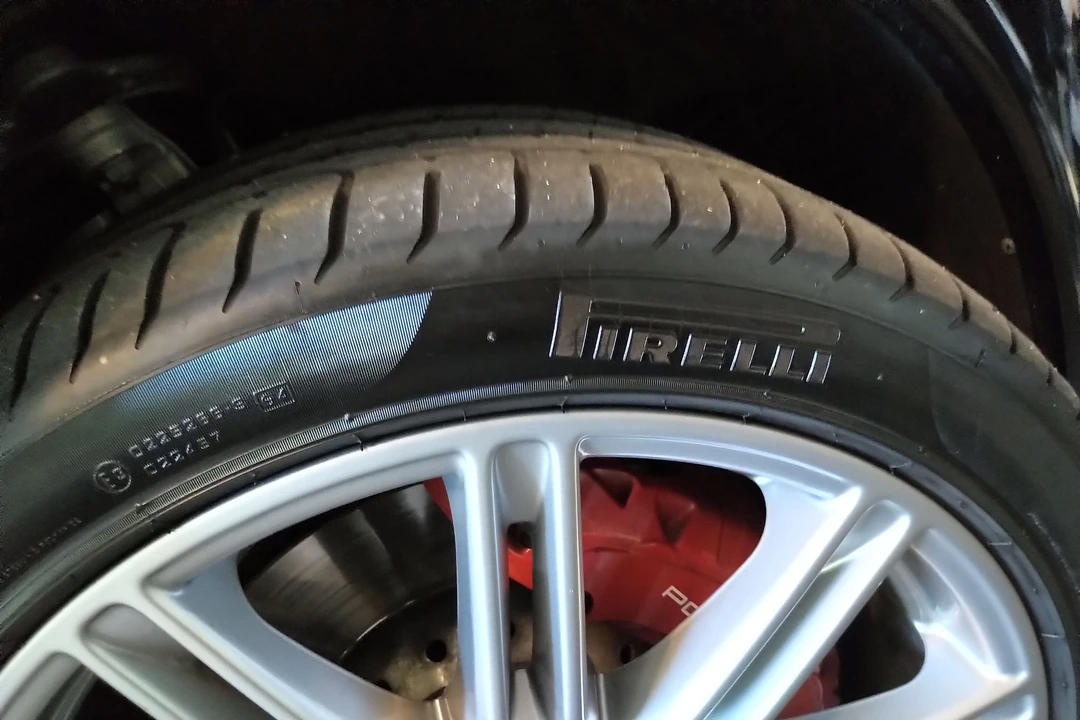 2011 Porsche 958 Cayenne Turbo - Image 11 of 12