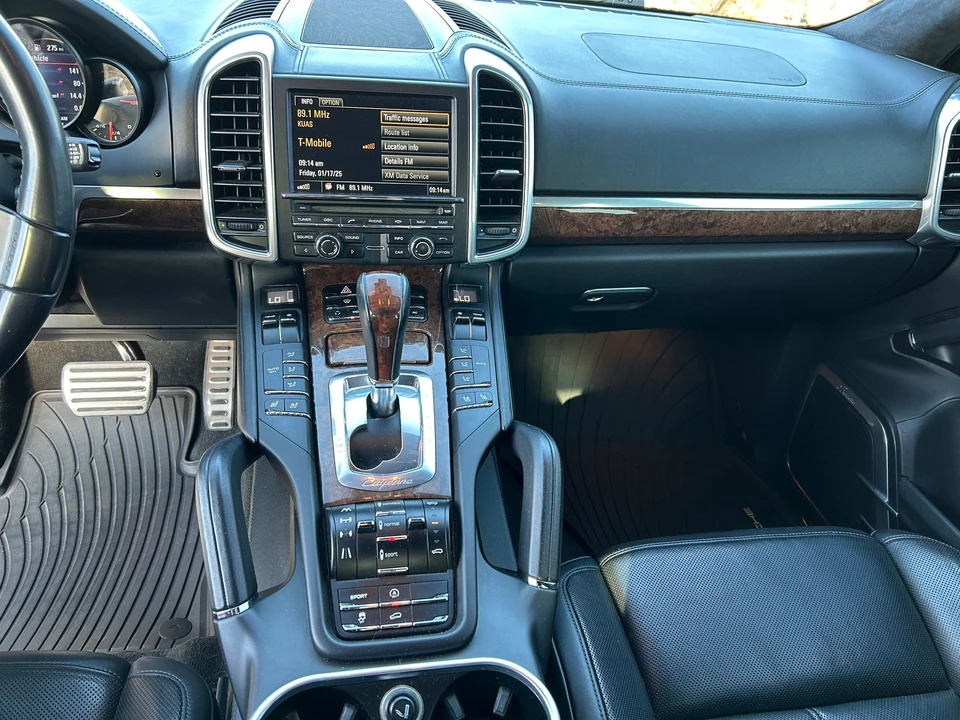 2011 Porsche 958 Cayenne Turbo - Image 5 of 14