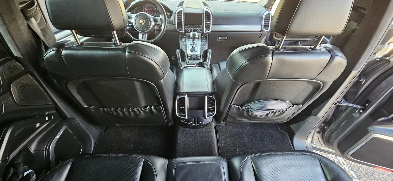 2011 Porsche 958 Cayenne Turbo - Image 11 of 31