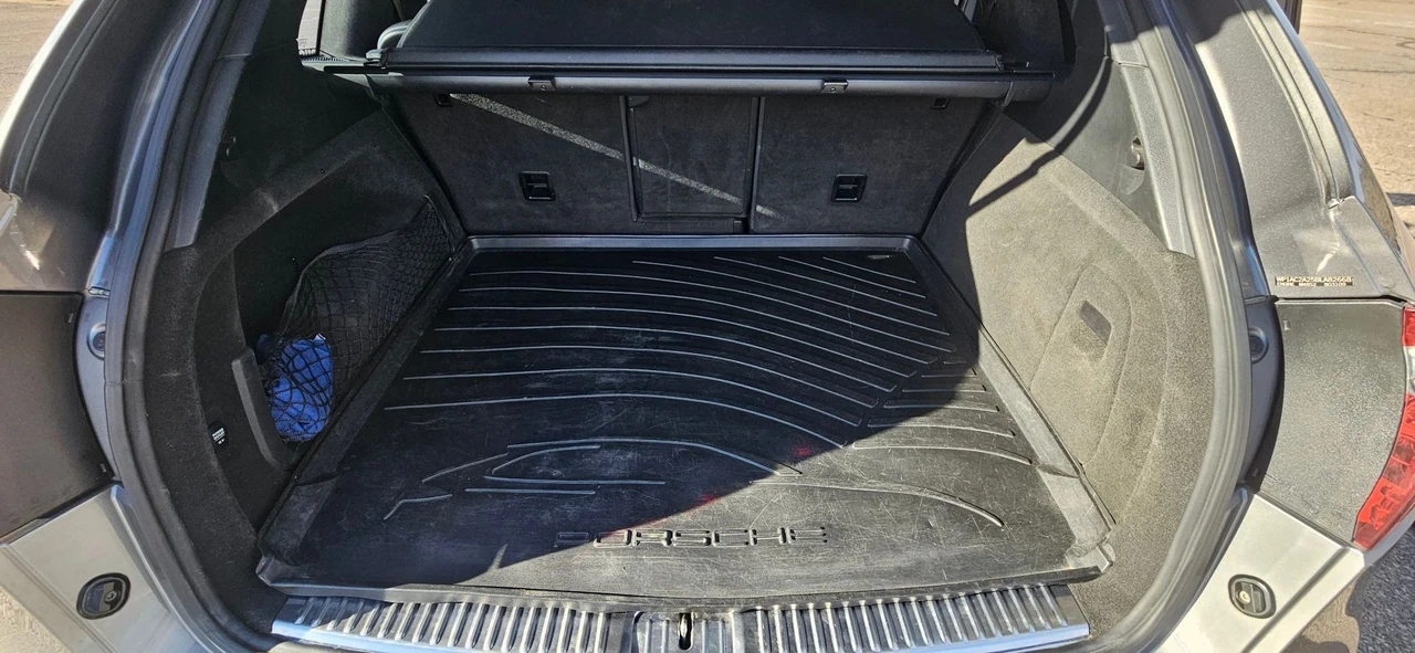 2011 Porsche 958 Cayenne Turbo - Image 9 of 31