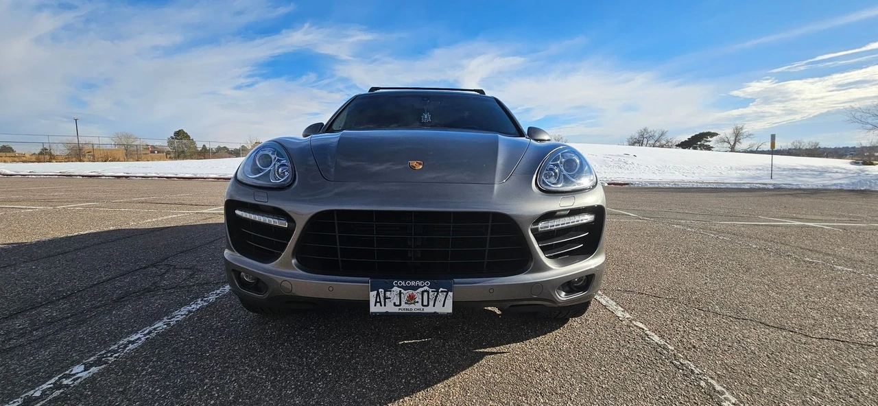 2011 Porsche 958 Cayenne Turbo - Image 2 of 31