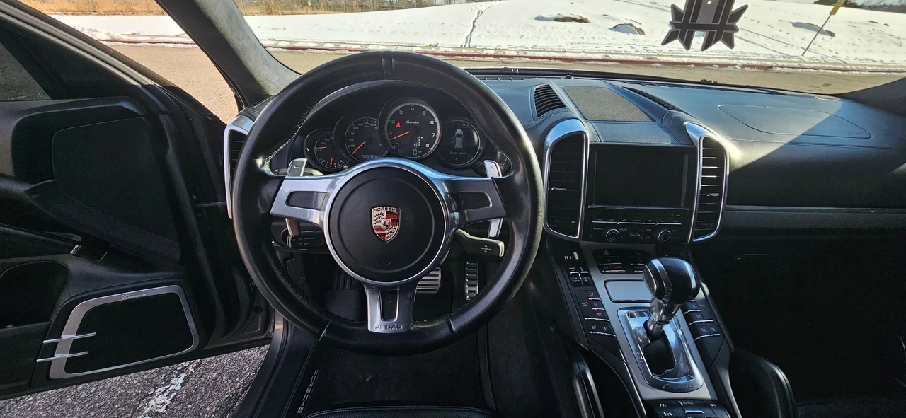 2011 Porsche 958 Cayenne Turbo - Image 12 of 31