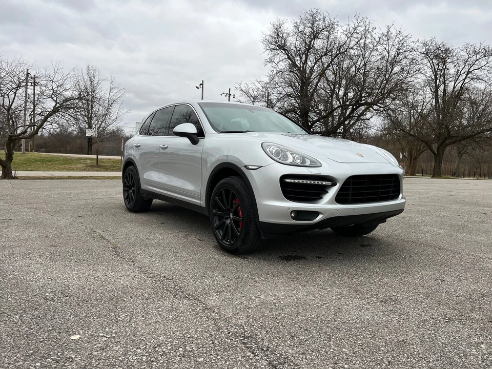 2011 Porsche 958 Cayenne Turbo - Image 12 of 16