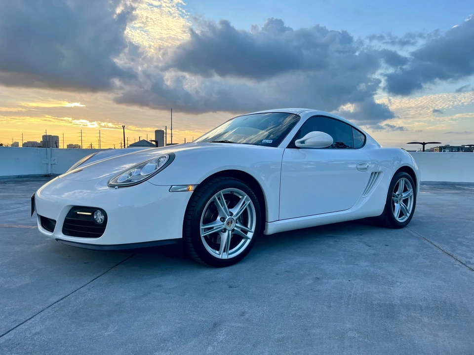 2011 Porsche 987 Cayman - Image 2 of 31