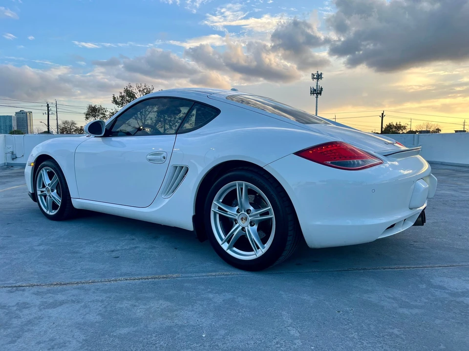 2011 Porsche 987 Cayman - Image 3 of 31
