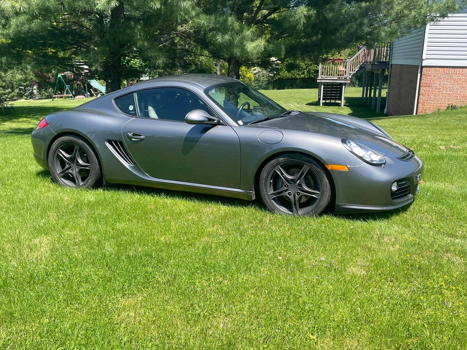 2011 Porsche 987 Cayman - Image 2 of 10