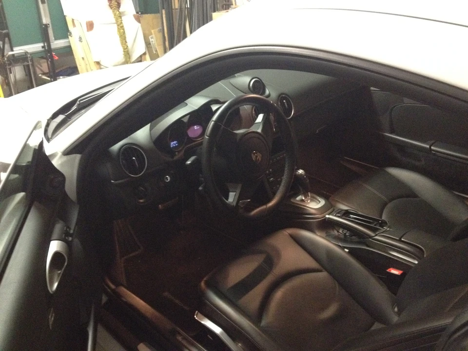 2011 Porsche 987 Cayman - Image 3 of 5