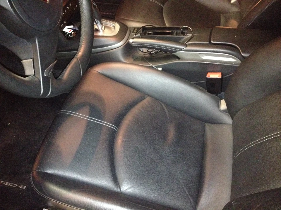 2011 Porsche 987 Cayman - Image 4 of 5
