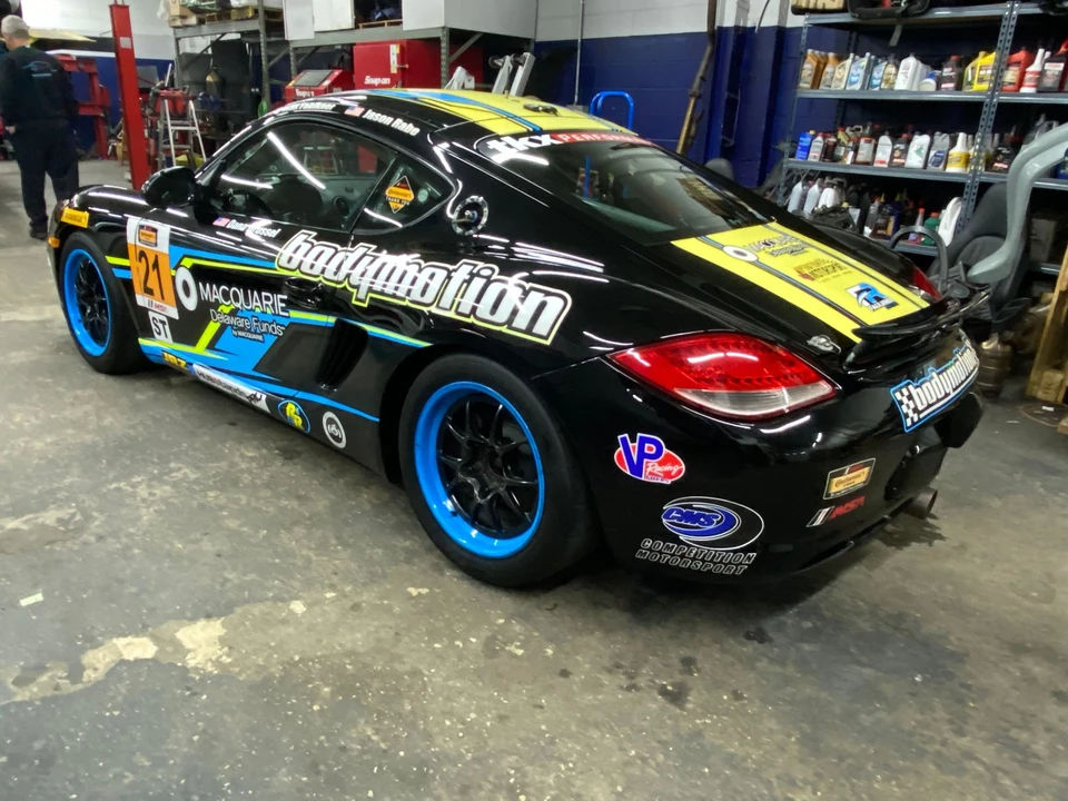 2011 Porsche 987 Cayman R - Image 3 of 24