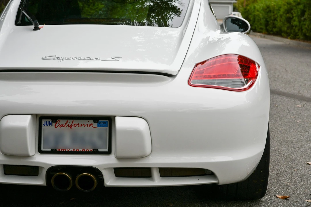 2011 Porsche 987 Cayman S - Image 9 of 24