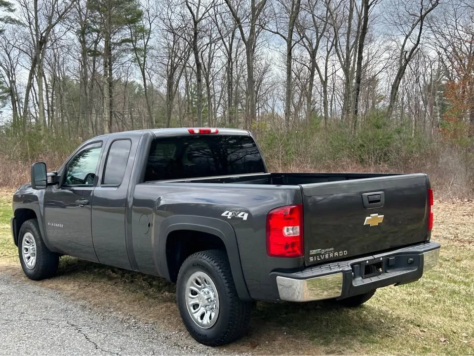 2011 Chevrolet Silverado 2nd Gen - Image 4 of 11