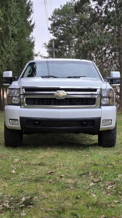 2011 Chevrolet Silverado 2nd Gen - Image 5 of 10