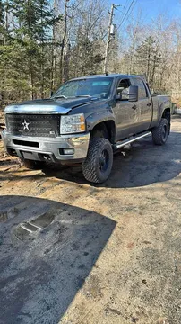 2011 Chevrolet 2500 Crew Cab LTZ