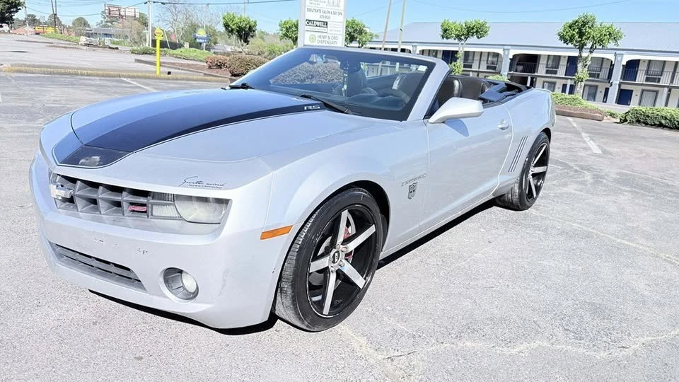 2011 Chevrolet Camaro 5th Gen - Image 3 of 15