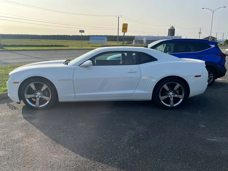 2011 Chevrolet Camaro 5th Gen - Image 6 of 19