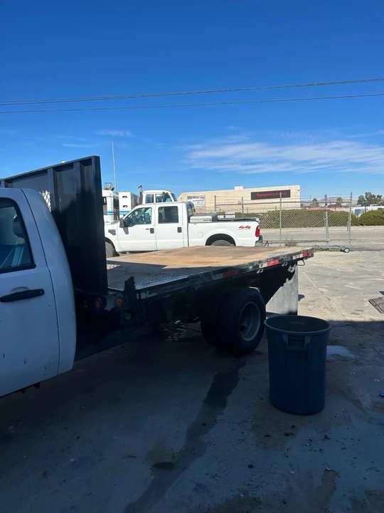 2011 Chevrolet Silverado Heavy Duty 2nd Gen - Image 3 of 8