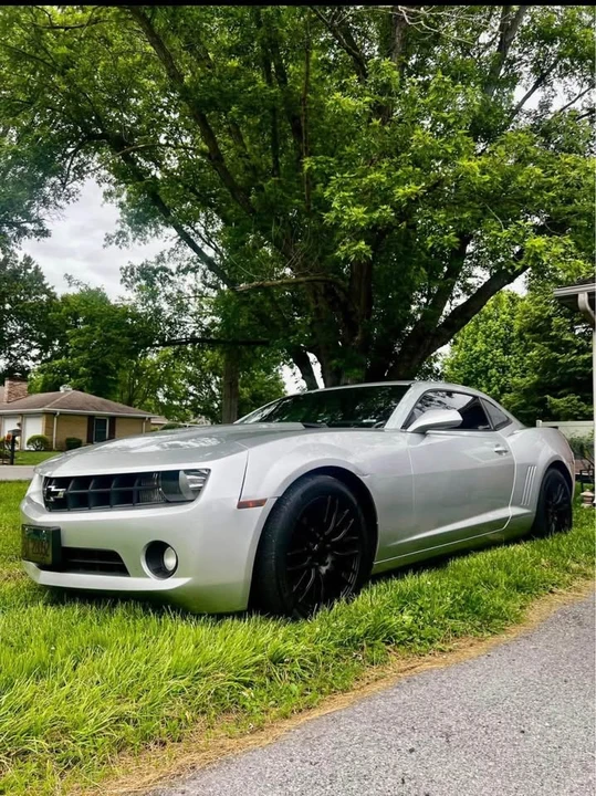 2011 Chevrolet Camaro 5th Gen - Image 2 of 8