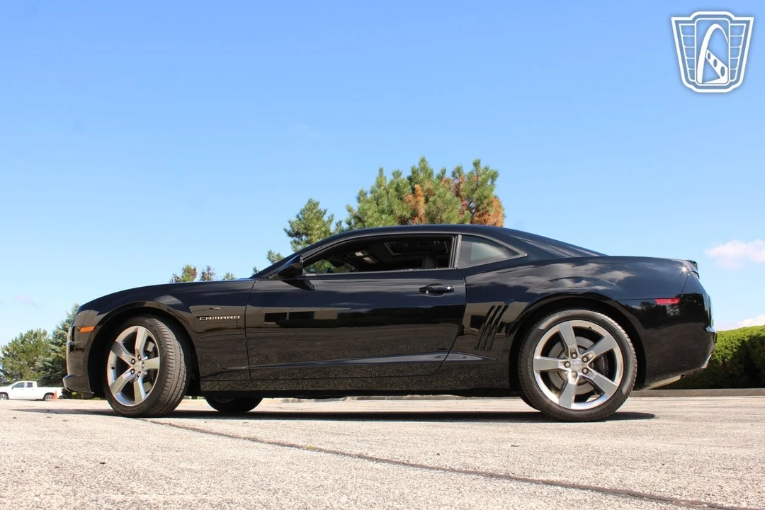 2011 Chevrolet Camaro 5th Gen - Image 6 of 21