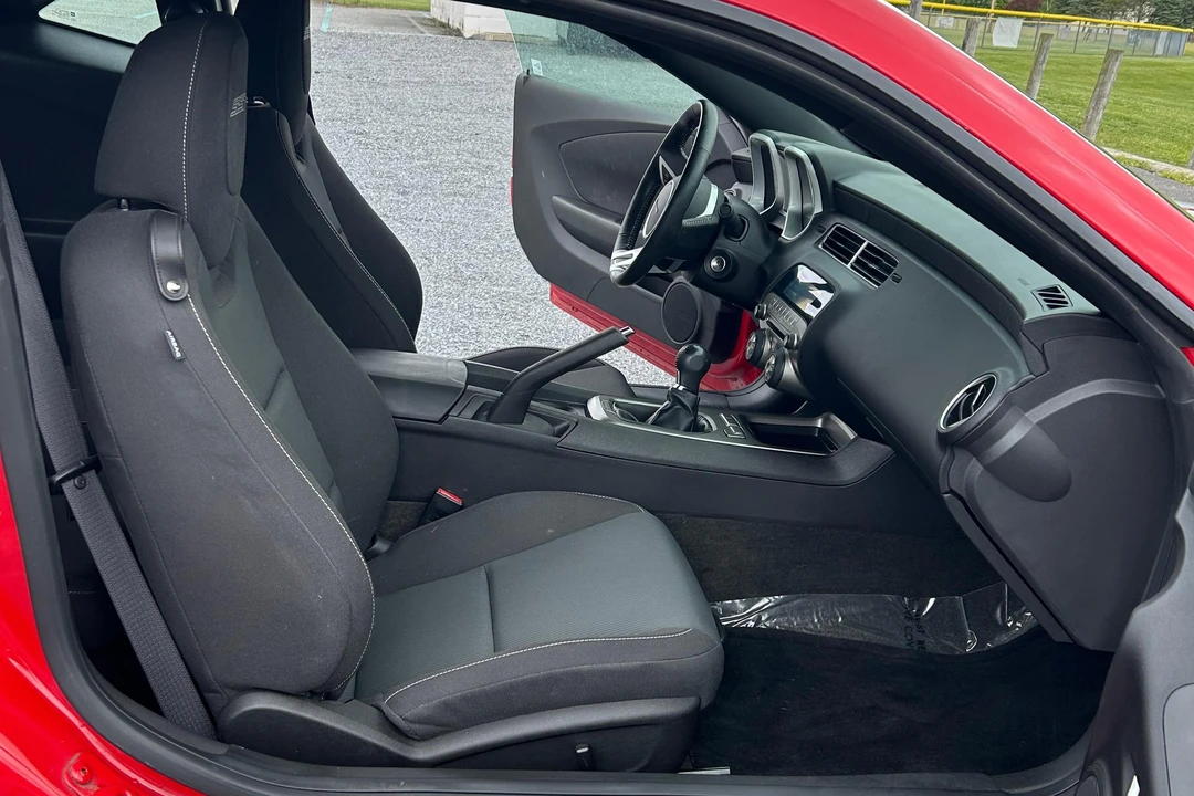 2011 Chevrolet Camaro SS 5th Gen - Image 24 of 31