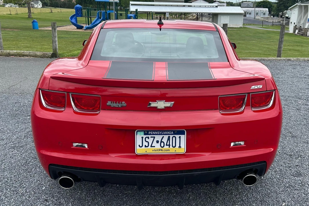 2011 Chevrolet Camaro SS 5th Gen - Image 5 of 31
