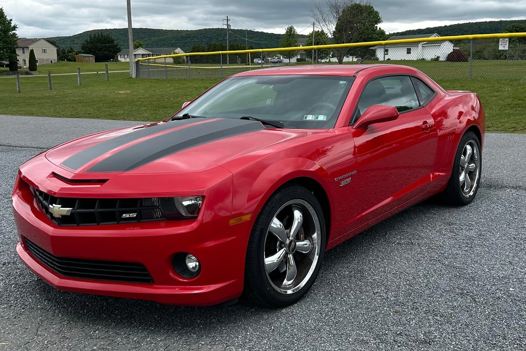 2011 Chevrolet Camaro SS 5th Gen - Image 6 of 31