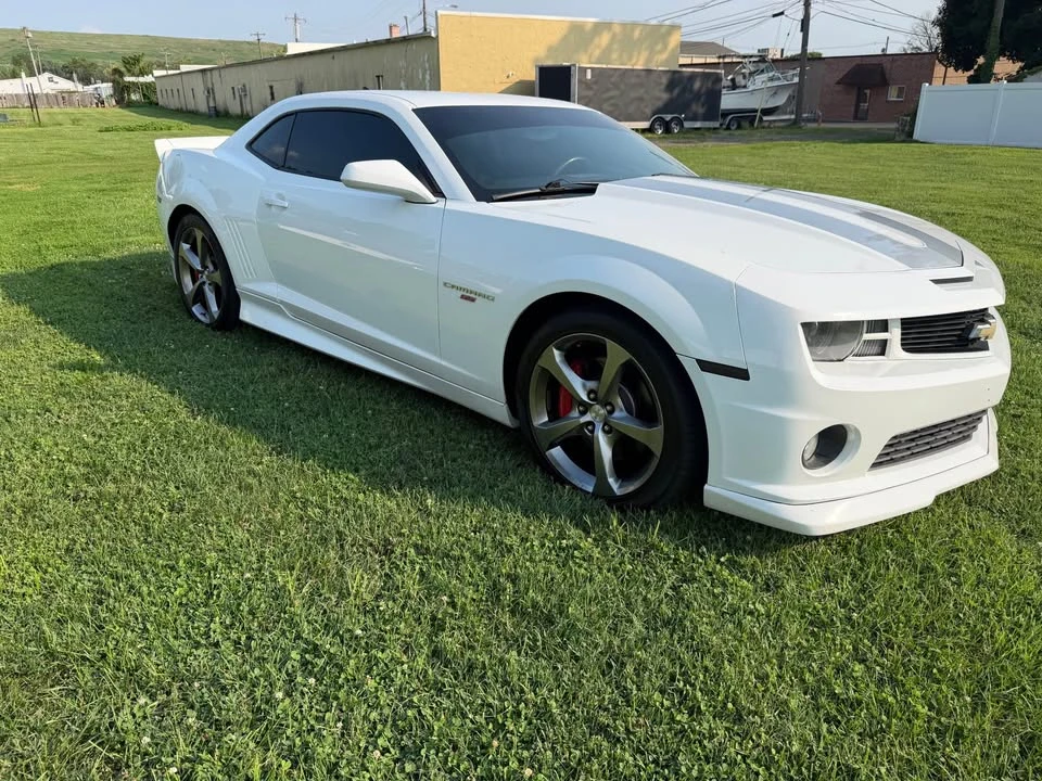 2011 Chevrolet Camaro SS 5th Gen - Image 2 of 5