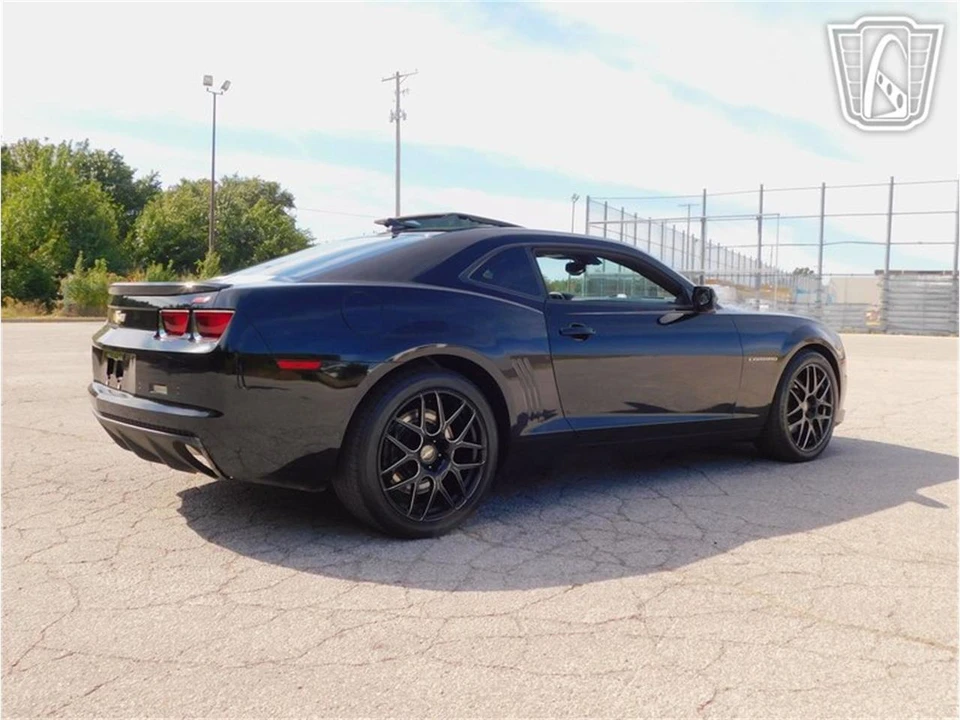 2011 Chevrolet Camaro 5th Gen - Image 26 of 31