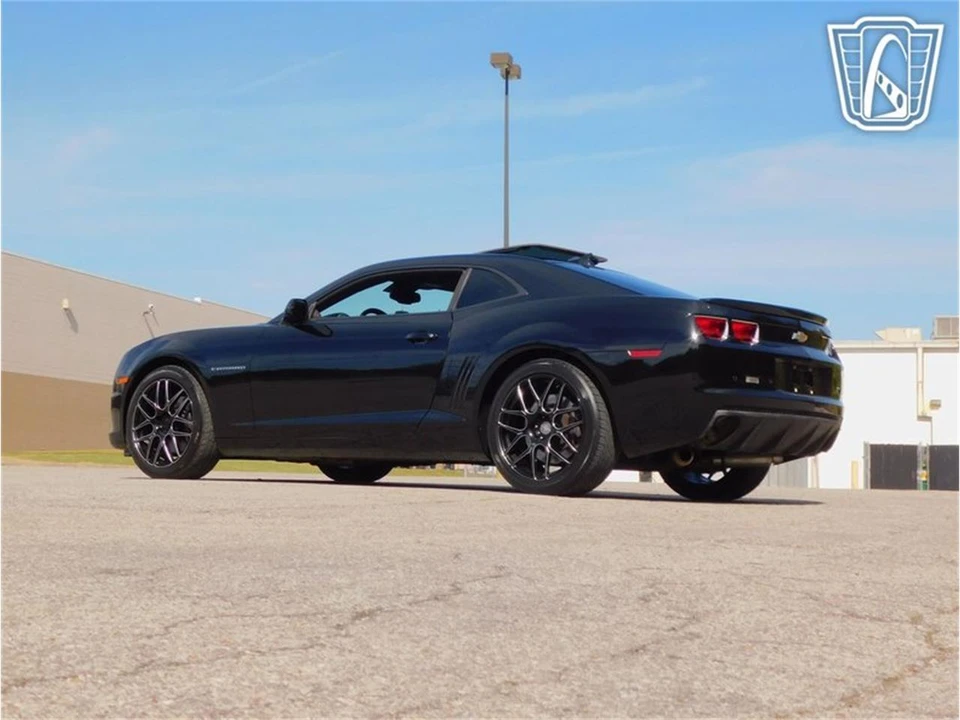 2011 Chevrolet Camaro 5th Gen - Image 13 of 31