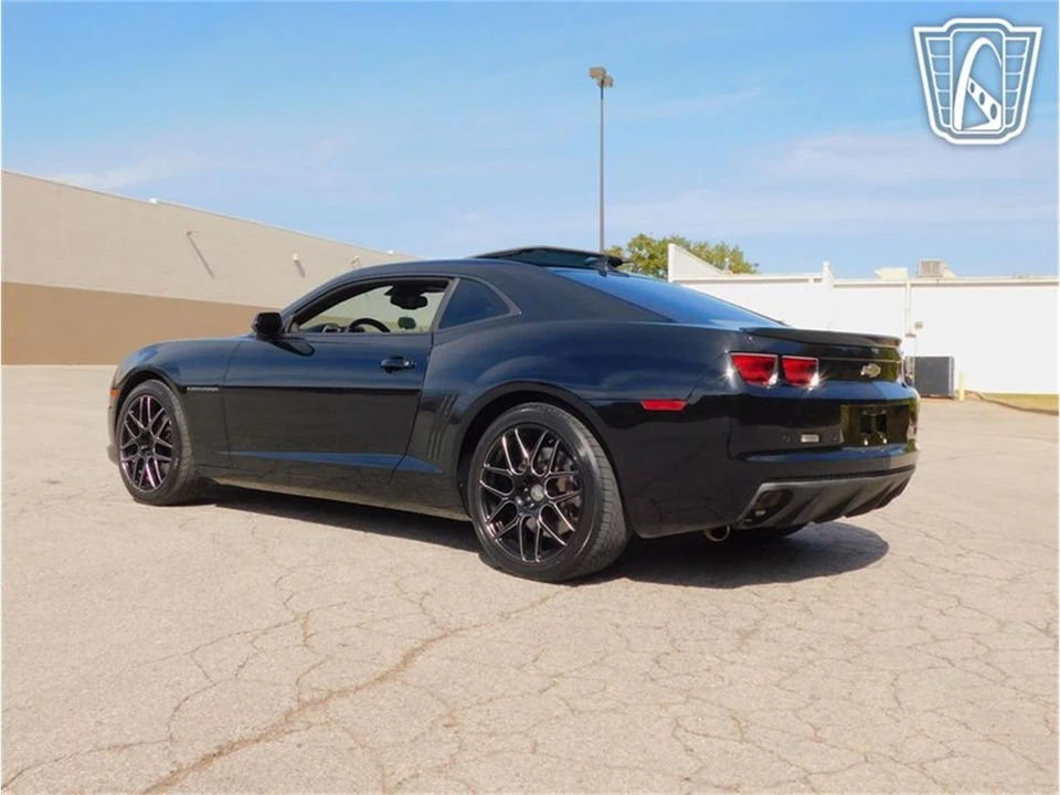 2011 Chevrolet Camaro 5th Gen - Image 14 of 31