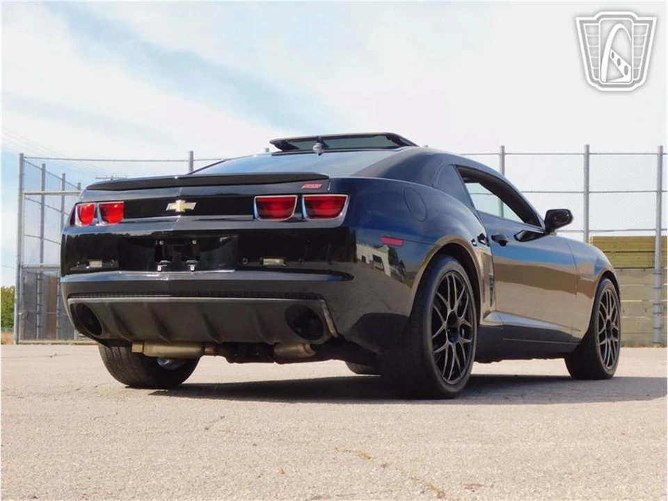 2011 Chevrolet Camaro 5th Gen - Image 24 of 31