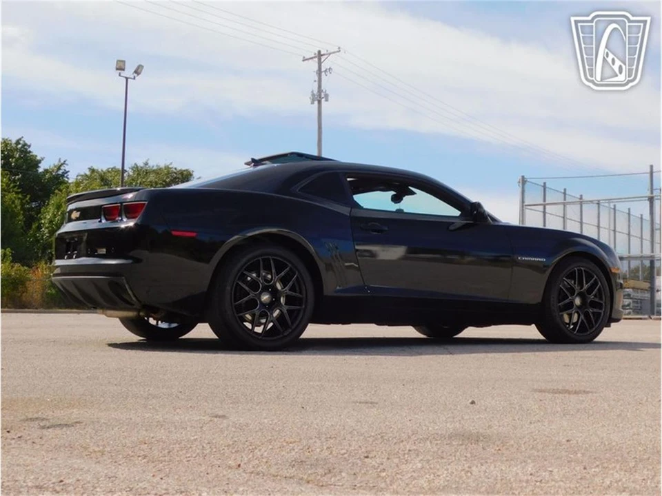 2011 Chevrolet Camaro 5th Gen - Image 25 of 31