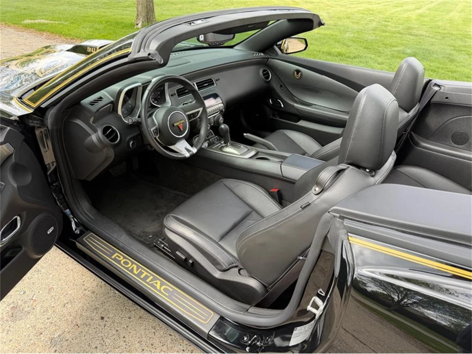 2011 Chevrolet Camaro 5th Gen - Image 17 of 31