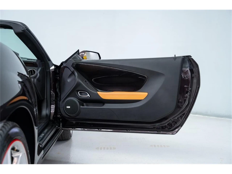 2011 Chevrolet Camaro 5th Gen - Image 11 of 31