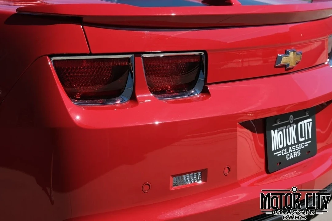 2011 Chevrolet Camaro 5th Gen - Image 15 of 21