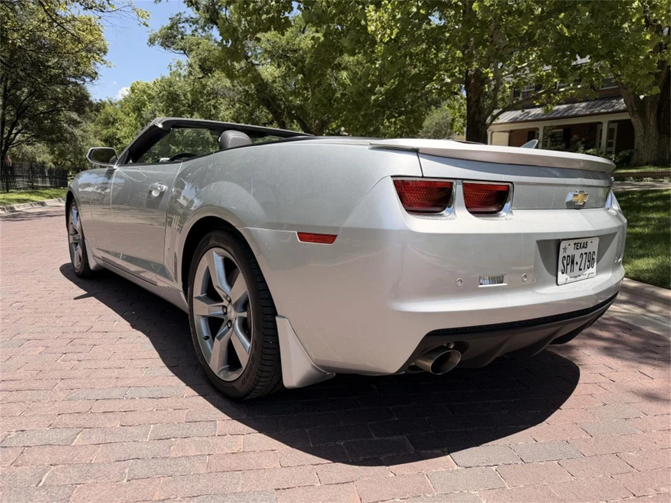 2011 Chevrolet Camaro 5th Gen - Image 9 of 24