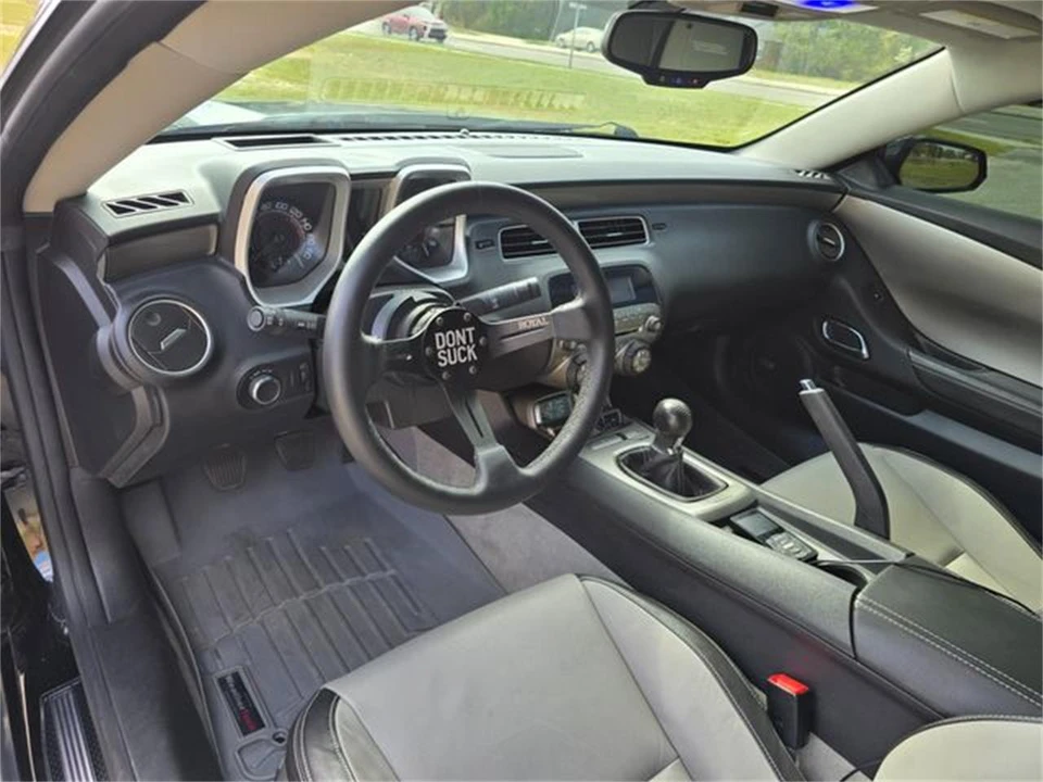 2011 Chevrolet Camaro 5th Gen - Image 18 of 31