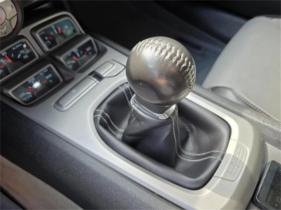 2011 Chevrolet Camaro 5th Gen - Image 26 of 31