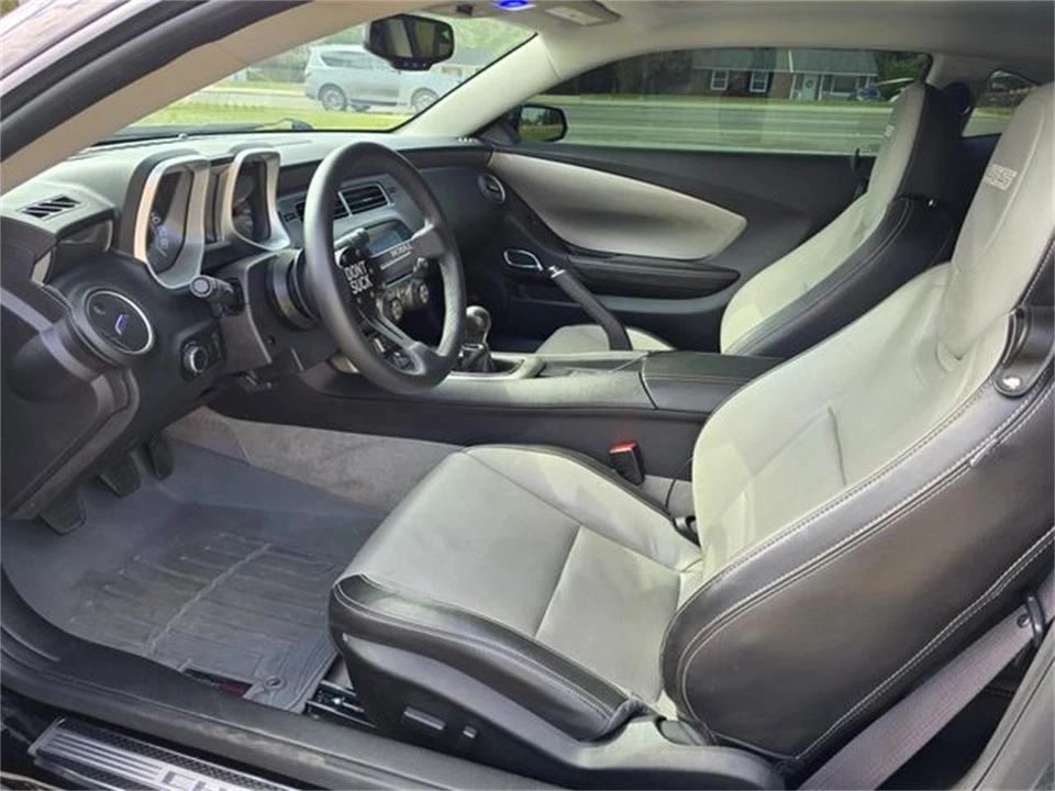 2011 Chevrolet Camaro 5th Gen - Image 14 of 31