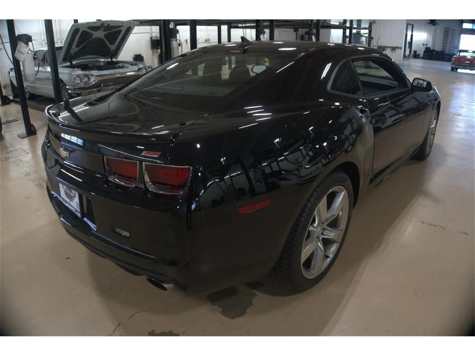 2011 Chevrolet Camaro 5th Gen - Image 5 of 31