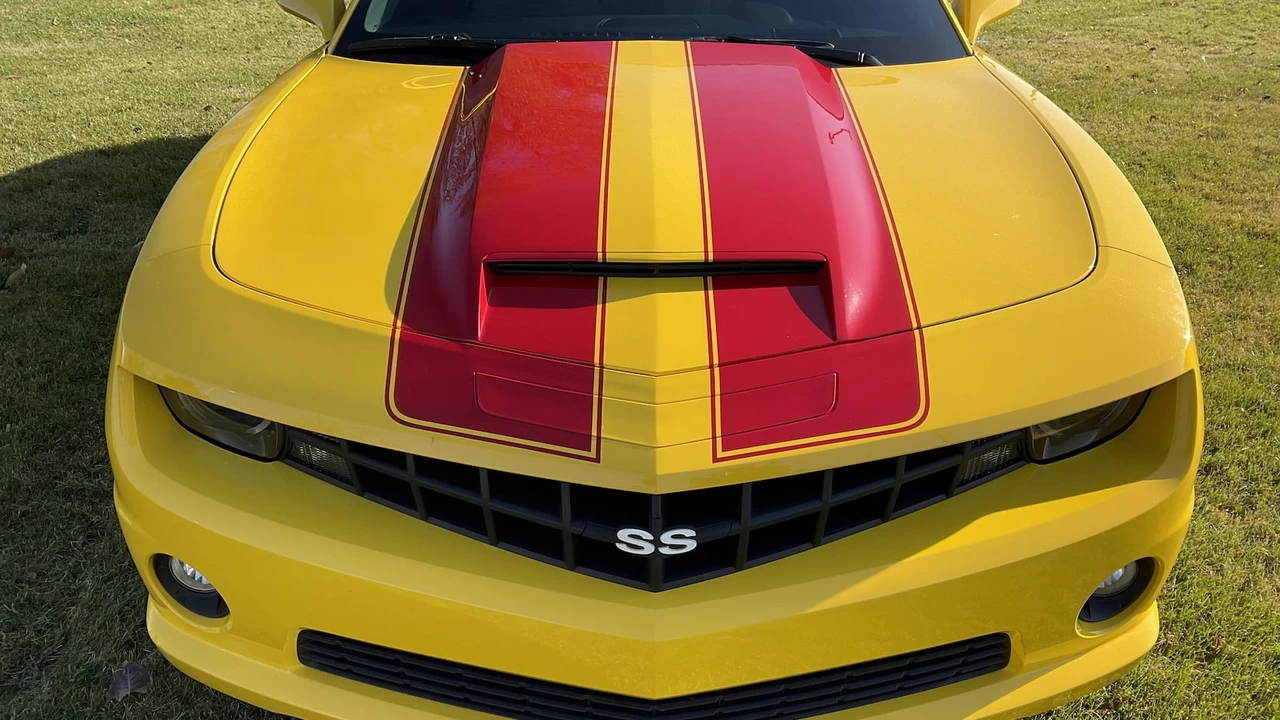 2011 Chevrolet Camaro 5th Gen - Image 10 of 26