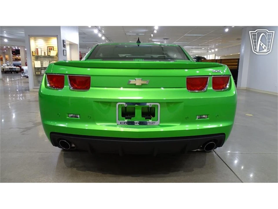 2011 Chevrolet Camaro 5th Gen - Image 12 of 31