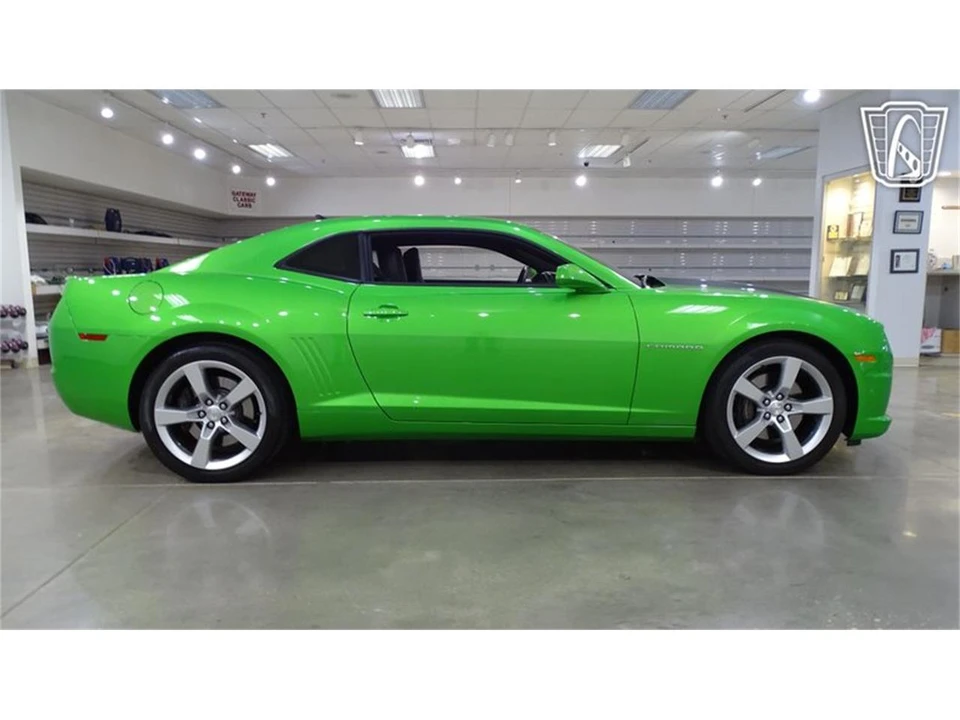 2011 Chevrolet Camaro 5th Gen - Image 18 of 31